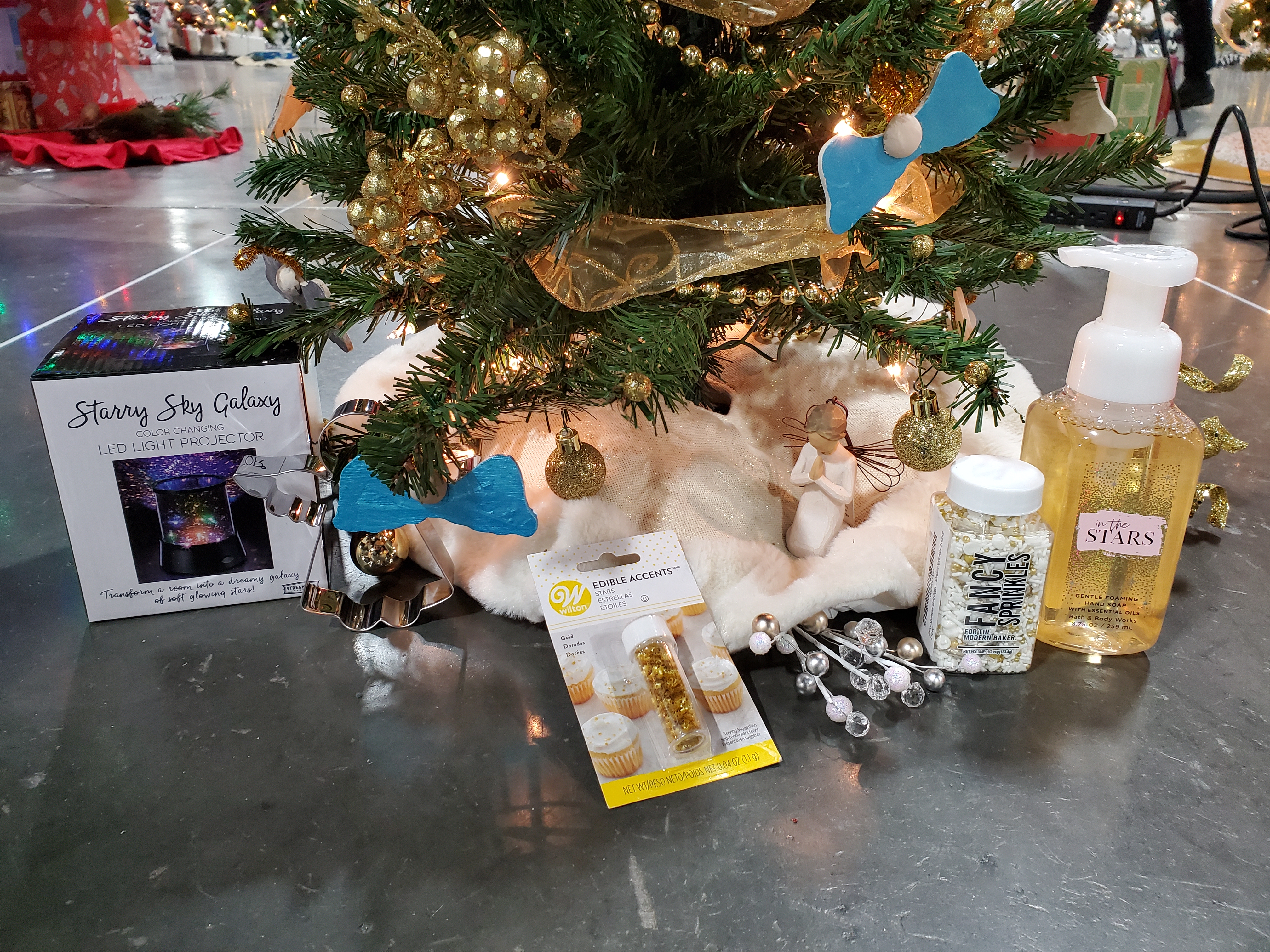 View of gifts under kindergarten tree